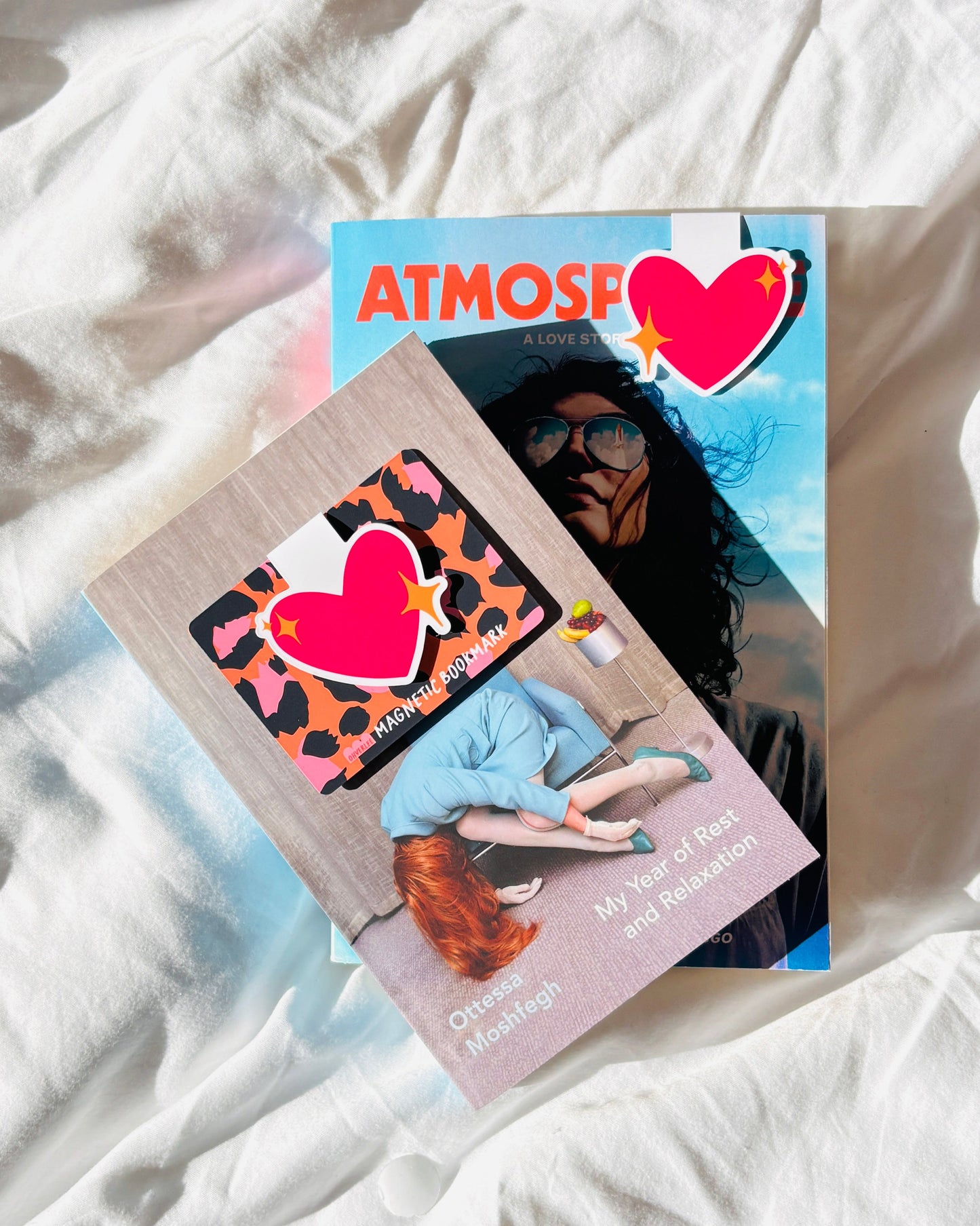 Pink Sparkling Heart Emoji Magnetic Bookmark